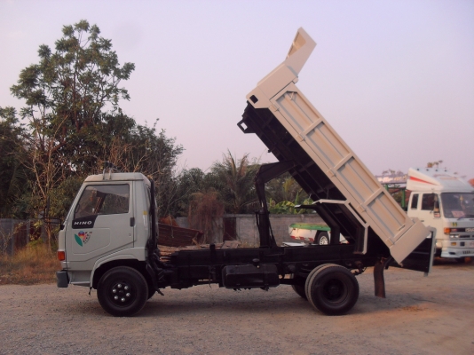 HINO FC2W 120 แรง ดั๊ม สวยๆเดิมๆ ครับ สนใจติดต่อ 089-8503558 เอ็กซ์ครับ