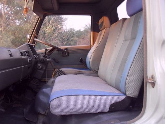 HINO FC2W 120 แรง ดั๊ม สวยๆเดิมๆ ครับ สนใจติดต่อ 089-8503558 เอ็กซ์ครับ