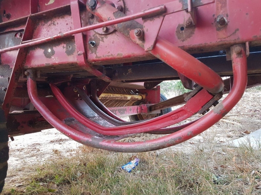 เครื่องอัดฟาง NEW HOLLAND รุ่น 276 (เก่านอก) พร้อมใช้งาน