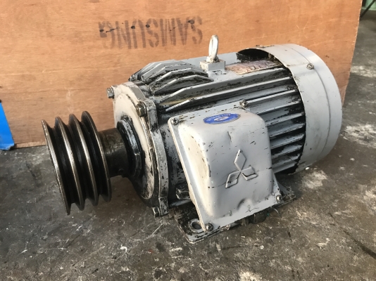 ขายมอเตอร์ Mitsubishi 3HP. 380V 1450rpm. สภาพสวยเดิมๆ สีเลอะ วิ่งนิ่ม พร้อมใช้งาน