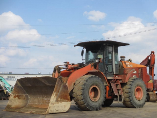 ขายรถตัก ยี่ห้อTCM รุ่นZW310-A ขายรถตัก ยี่ห้อTCM รุ่นZW310-A