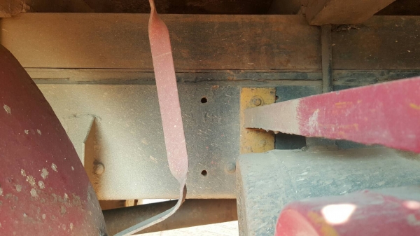 ขาย 10 ล้อ หัวยาว เพลาเดียว กระบะเหล็กคอกสูง เครื่อง 6BB1 145 แรงม้า คัสซีสวย ทะเบียนเต็มพร้อมโอน