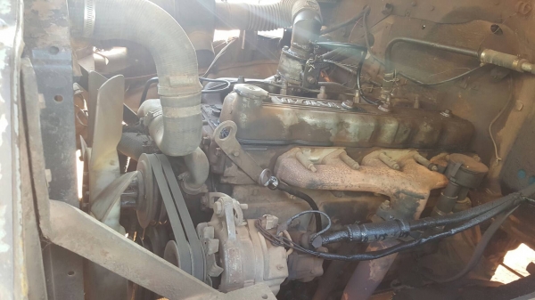 ขาย 10 ล้อ หัวยาว เพลาเดียว กระบะเหล็กคอกสูง เครื่อง 6BB1 145 แรงม้า คัสซีสวย ทะเบียนเต็มพร้อมโอน