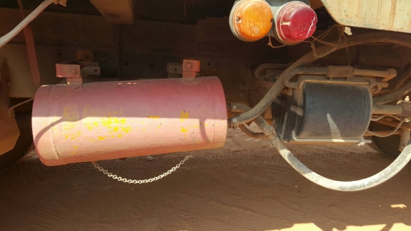 ขาย 10 ล้อ หัวยาว เพลาเดียว กระบะเหล็กคอกสูง เครื่อง 6BB1 145 แรงม้า คัสซีสวย ทะเบียนเต็มพร้อมโอน