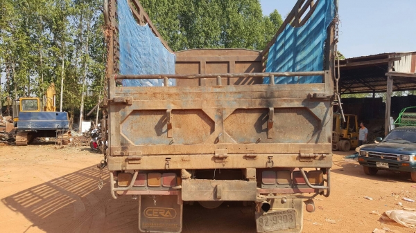 ขาย 10 ล้อ หัวยาว เพลาเดียว กระบะเหล็กคอกสูง เครื่อง 6BB1 145 แรงม้า คัสซีสวย ทะเบียนเต็มพร้อมโอน