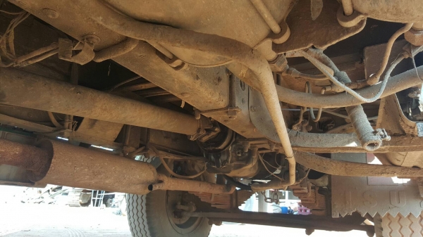 ขาย 10 ล้อ หัวยาว เพลาเดียว กระบะเหล็กคอกสูง เครื่อง 6BB1 145 แรงม้า คัสซีสวย ทะเบียนเต็มพร้อมโอน