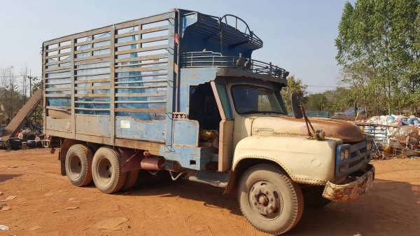 ขาย 10 ล้อ หัวยาว เพลาเดียว กระบะเหล็กคอกสูง เครื่อง 6BB1 145 แรงม้า คัสซีสวย ทะเบียนเต็มพร้อมโอน