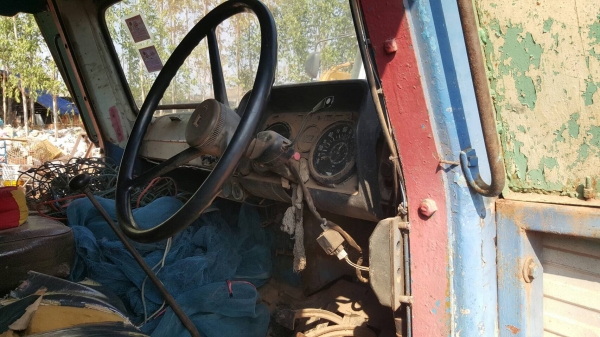 ขาย 10 ล้อ หัวยาว เพลาเดียว กระบะเหล็กคอกสูง เครื่อง 6BB1 145 แรงม้า คัสซีสวย ทะเบียนเต็มพร้อมโอน