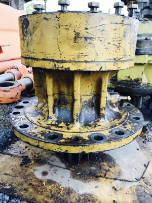 ขาย มอเตอร สวิง CAT320D ท่อนล่าง