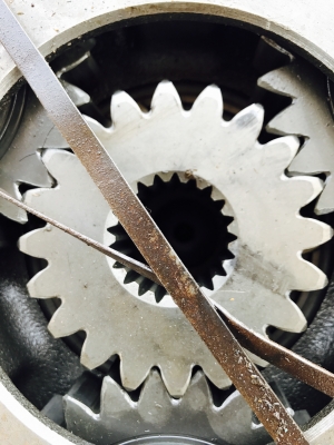 ขาย มอเตอร สวิง CAT320D ท่อนล่าง ขาย มอเตอร สวิง CAT320D ท่อนล่าง