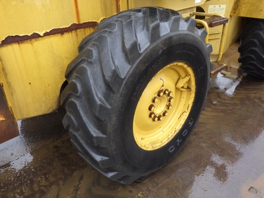 ขายรถตัก ยี่ห้อTCM รุ่น830-2 ขายรถตัก ยี่ห้อTCM รุ่น830-2