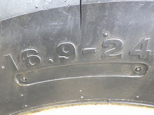 ขายรถตัก ยี่ห้อTCM รุ่น830-2 ขายรถตัก ยี่ห้อTCM รุ่น830-2