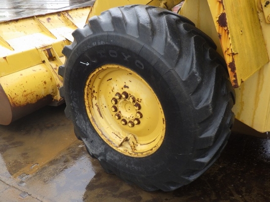 ขายรถตัก ยี่ห้อTCM รุ่น830-2 ขายรถตัก ยี่ห้อTCM รุ่น830-2