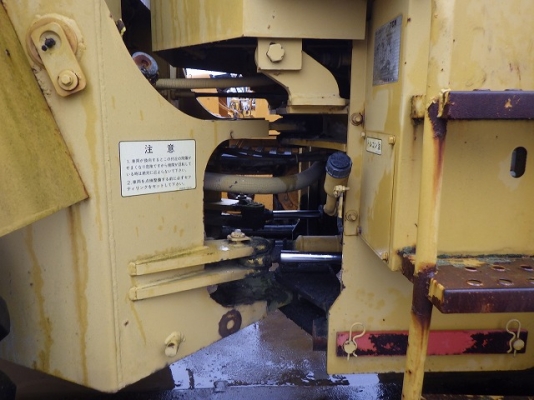 ขายรถตัก ยี่ห้อTCM รุ่น830-2 ขายรถตัก ยี่ห้อTCM รุ่น830-2