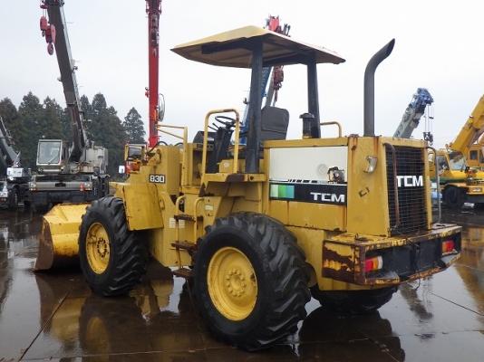 ขายรถตัก ยี่ห้อTCM รุ่น830-2 ขายรถตัก ยี่ห้อTCM รุ่น830-2