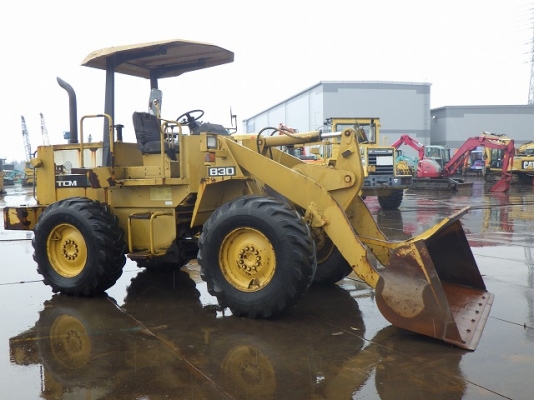 ขายรถตัก ยี่ห้อTCM รุ่น830-2 ขายรถตัก ยี่ห้อTCM รุ่น830-2