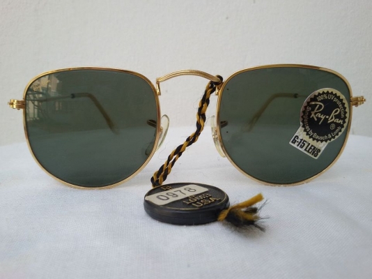 ขายแว่นกันแดด RAY-BAN usa ขายแว่นกันแดด RAY-BAN usa