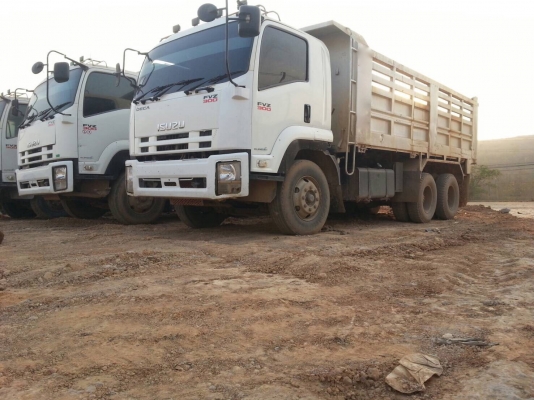รถอีซูซุ 10 ล้อดั้ม FVZ 300 แรงม้า. ปี 54 , (รถ วิ่ง 2xx,xxx กม.)  ,  ( มี ขาย 30 คัน. )       สนใจติดต่อ  081 - 6079515