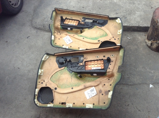 ขายแผงประตูBENZ W202