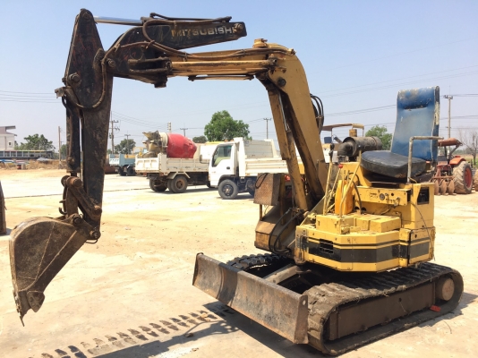 MITSU MX35UU 185,000 บาท แทรคยาง ใหม่ 1 ข้าง เครื่องปี ปั้มดี เอกสารชื้อขาย