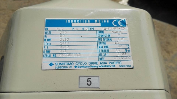 ** SOLD ** มอเตอร์เกียร์ญี่ปุ่น Sumitomo JAPAN 2 HP มีเบรค ทด 1:5(290rpm) 380V ของใหม่ 100\% ** SOLD ** มอเตอร์เกียร์ญี่ปุ่น Sumitomo JAPAN 2 HP มีเบรค ทด 1:5(290rpm) 380V ของใหม่ 100\%