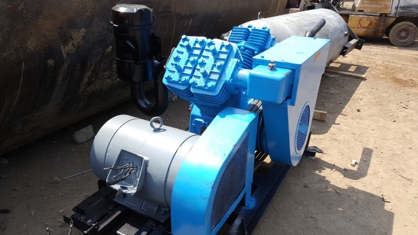 ขายปั้มลมขนาด 30 แรงของ IWATA  JAPAN สวยๆ