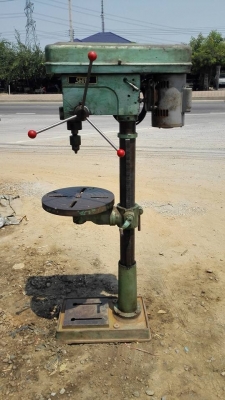 ** SOLD ** สว่านแท่น Sharp ตัวสูง 170 cm มอเตอร์ Mitsu 1 HP 220V พร้อมใช้