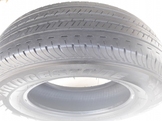 ยาง205/70/15  ปี16 BRIDGESTONE DURAVIS   4 เส้น