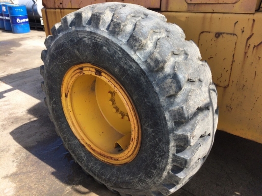 รถตัก Komatsu 520B สภาพสวยนำเข้าจากญี่ปุ่น ราคาไม่แพง รถตัก Komatsu 520B สภาพสวยนำเข้าจากญี่ปุ่น ราคาไม่แพง