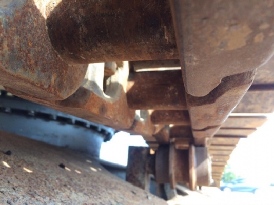 ขายรถแบคโฮ KOMATSU PC200-6 คอลโทรลสั้น รถนอกนำเข้าจากญี่ปุ่น สภาพสวยพร้อมใช้งาน มีVDOการทำงานครับ