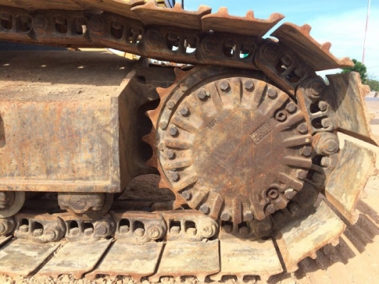 ขายรถแบคโฮ KOMATSU PC200-6 คอลโทรลสั้น รถนอกนำเข้าจากญี่ปุ่น สภาพสวยพร้อมใช้งาน มีVDOการทำงานครับ