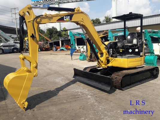 CATERPILLAR รุ่น 304 CR