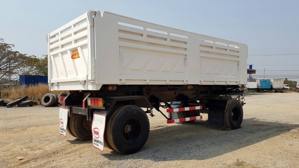 ขาย ลูกพ่วงดั้มสามมิตรสองเพลา ปี 49 สภาพสวยพร้อมใช้งาน เอกสารพร้อมโอน สนใจติดต่อเรา ดำสุโขทัย โทร 089-7087998,081-7855503 หรือเยี่ยมชมเว็ปไซได้ที่ www.dum-sukhothai.com เรายินดีให้บริการครับ