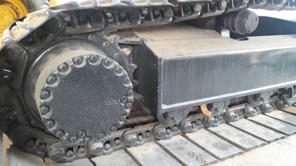 PC200-6 ไฟฟ้าเต็ม
