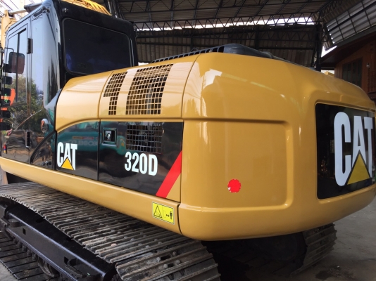 CAT 320D