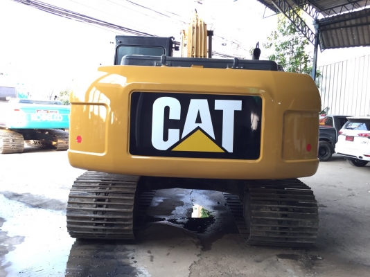 CAT 320D