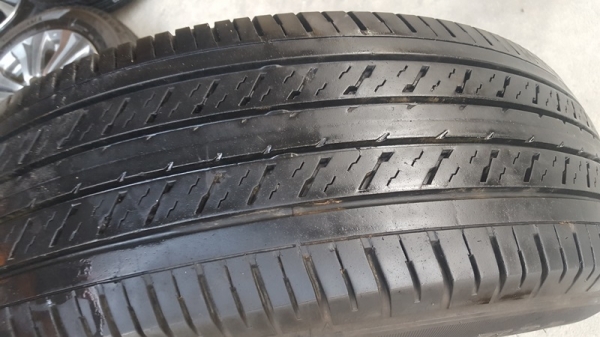 ขายล้อISUZU D-Max X-Series 16 ยางปี15/16 4 ล้อ ขายล้อISUZU D-Max X-Series 16 ยางปี15/16 4 ล้อ