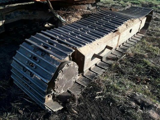 เก่านอก 2 ปี 795,000 บาท  HITACHI EX120-3 ไฟฟ้ามี แอร์เย็น โช่หนา เอวแน่น เครื่องดี ปั้มดี. ไห้โซ่ไหม่สองเส้น เอกสารอินวอยท์