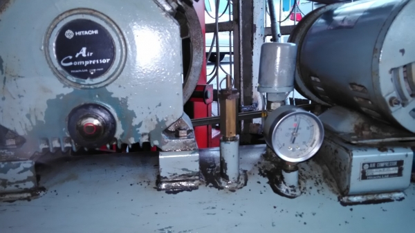 **ขายถูกๆ ปั้มลมมือสองจากญี่ปุ่น** HITACHI-BEBICON 3แรง ถัง100ลิตร ทดสอบเรียบร้อย ทุกระบบทำงานได้ดีมากๆ นิ่งๆเงียบๆพร้อมใช้งานครับ