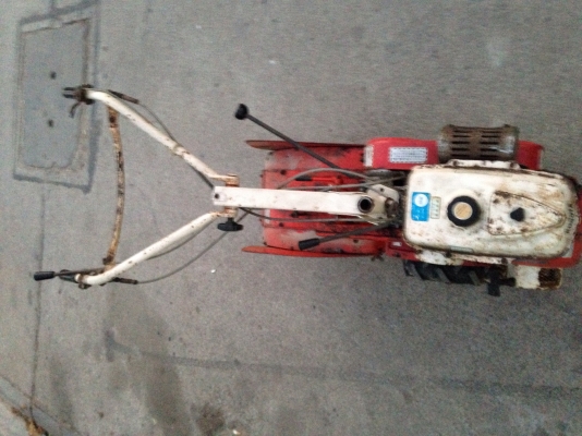 ขายรถพรวนดิน ตีดิน Kubota สวยๆแรงๆใหม่ๆ พลานก้วาง40ซม. เดินหน้า 2เกียร ถอยหลัง 2เกียร ตัดไม่พรวนดินได้ ส่งได้ทุกจังหวัด ขาย11100 โทร0946733137 ขายรถพรวนดิน ตีดิน Kubota สวยๆแรงๆใหม่ๆ พลานก้วาง40ซม. เดินหน้า 2เกียร ถอยหลัง 2เกียร ตัดไม่พรวนดินได้ ส่งได้ทุกจังหวัด ขาย11100 โทร0946733137