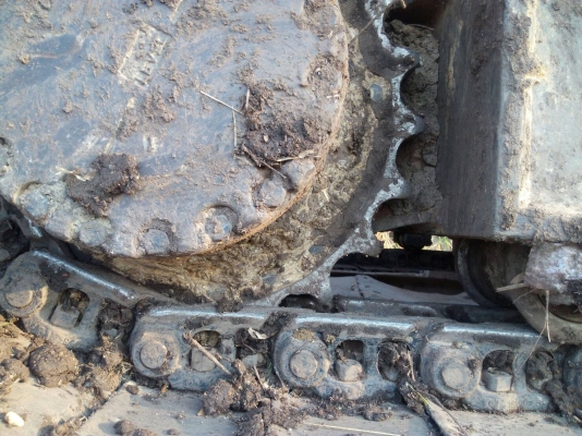 ขายรถขุด แบ็คโฮKOMATSU PC200-7 สภาพดี ไฟฟ้าครบเอกสารอินวอย 1,350,000บ. สนใจ 0835601591หรือ 0903494058