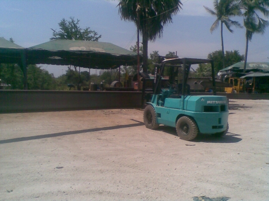 ขายรถยก4ตันแรงดีไม่มีตก6สูบดีเซล