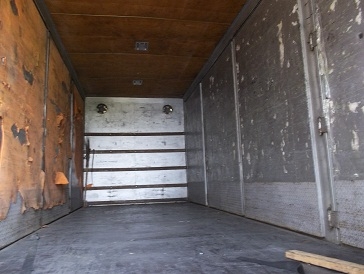 ขาย 6 ล้อตู้สิบบาน ไม่มีเสากลางเจ้าของขายเอง