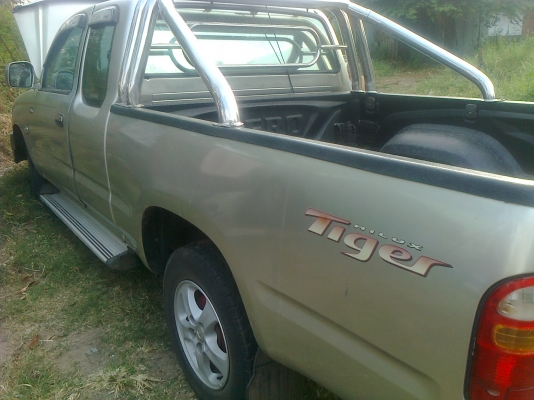 ขายกระบะ ไทเกอร์ D4D 2.5 แรง ปี 2004 / 47 เพาเวอร์ กระจกมือหมุน