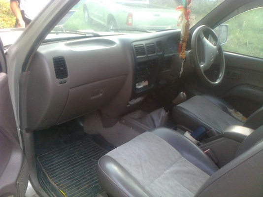 ขายกระบะ ไทเกอร์ D4D 2.5 แรง ปี 2004 / 47 เพาเวอร์ กระจกมือหมุน ขายกระบะ ไทเกอร์ D4D 2.5 แรง ปี 2004 / 47 เพาเวอร์ กระจกมือหมุน