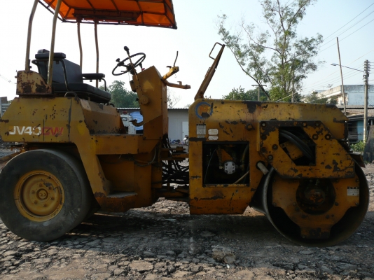 รถบด4ตัน KOMATSU JV40CW-2 สภาพเก่านอก