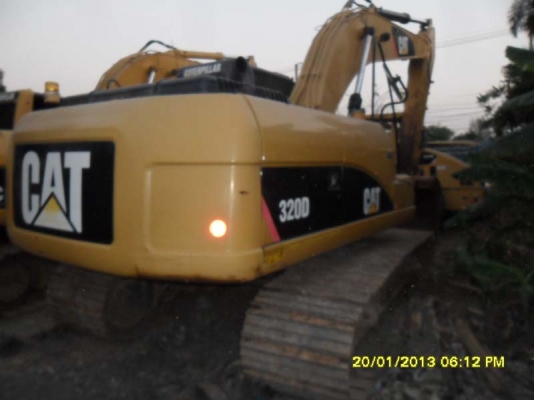 Catterpillar 320D+320C ราคาใหม่ 4200000 บาท