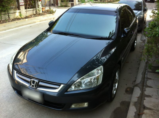 Accord2.4 ปี04 ตัวท็อป วิ่งน้อย เดิมทั้งคัน ราคา 550,000 **ฟรีดาวน์ สนใจโทร 086977-7961 ธนกฤต