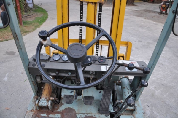ขาย FORKLIFT TOYOTA1.5ตันครึ่ง สภาพสวยเดิมจากญี่ปุ่น ขาย95,000บาท