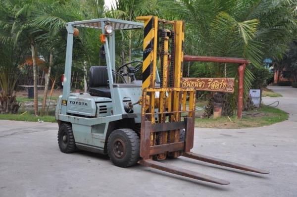 ขาย FORKLIFT TOYOTA1.5ตันครึ่ง สภาพสวยเดิมจากญี่ปุ่น ขาย95,000บาท